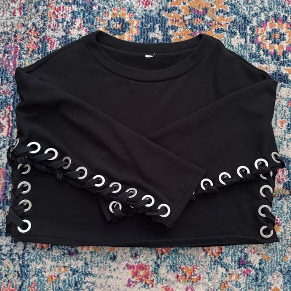 Alo Yoga Black Suspension Lace-Up Cropped Pullover Sweater Size Small* - Picture 3 of 6